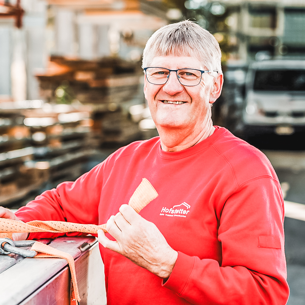 23-03-HZ_Aschi_02_web_Auswahl.jpg 23-03-HZ_Aschi_02_web_Auswahl